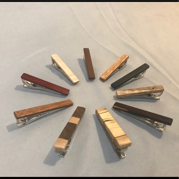 Mahogany Tie Bar - Picture 4 of 4